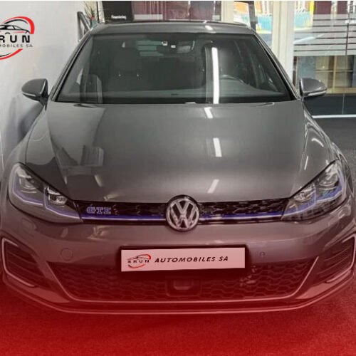 Volkswagen Golf Année : 2019